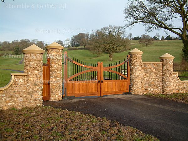 Bespoke Wooden Gates,Devon & Somerset